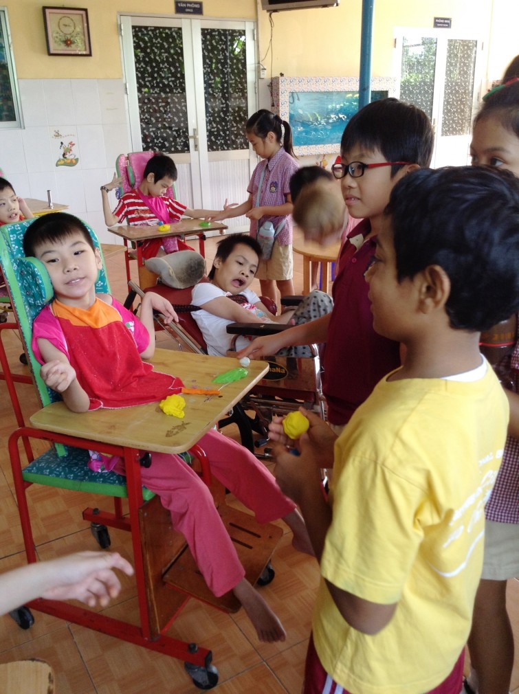 Tu Xuong Year 3 Visit Thien Phuoc Orphanage-tu-xuong-year-3-visit-thien-phuoc-orphanage-Year 3 Visiting Thien Phuoc Orphanage