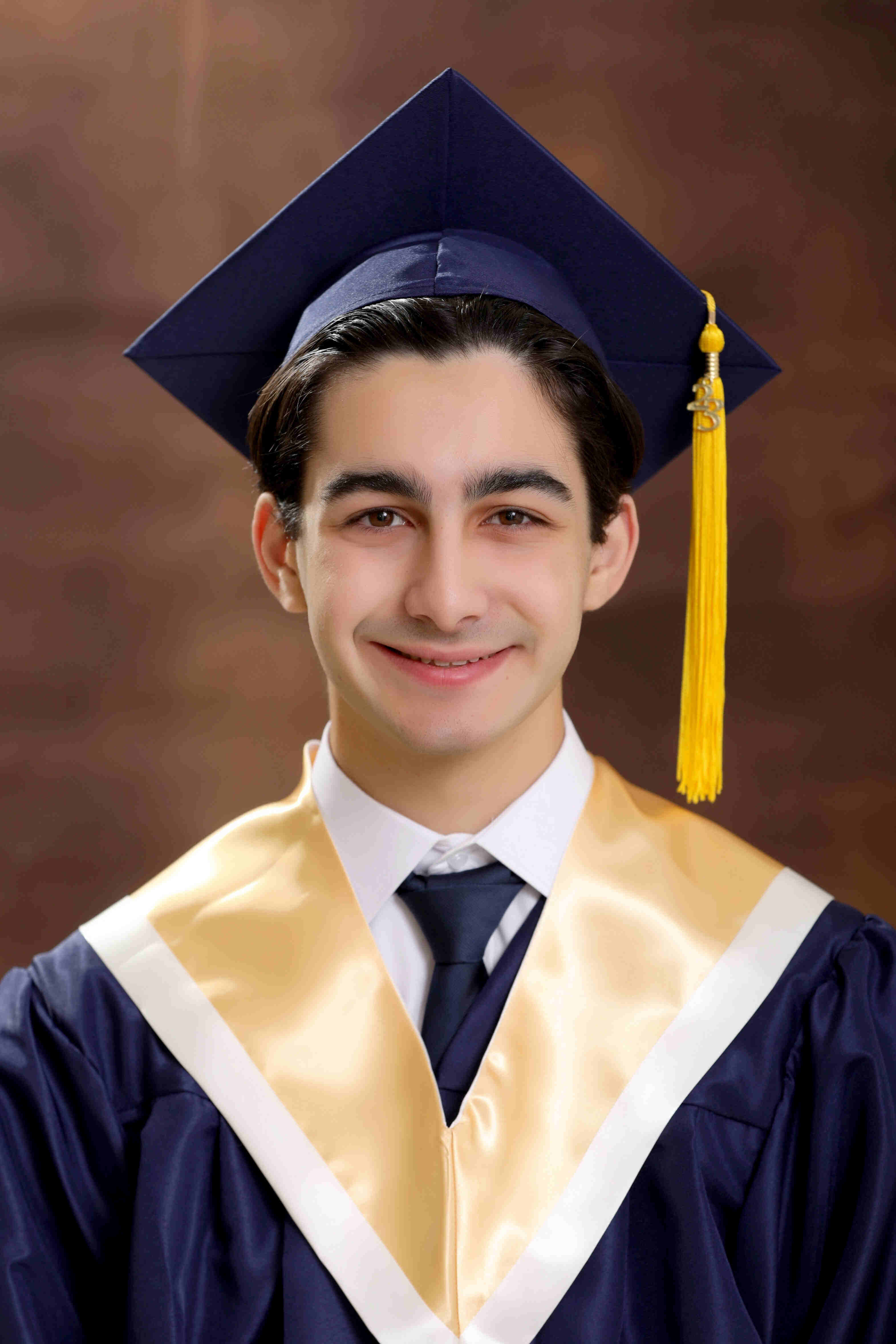 Academic Excellence | Amman Academy | Nord Anglia - Feature Cards Pattern 1