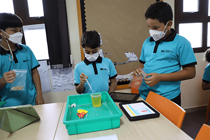 Year 6 Science Experiment - Carousel For News Detail