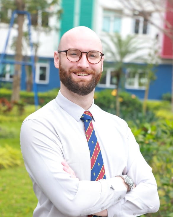 University Guidance at BIS Hanoi | Student Success at Top Global Universities - Feature Cards Pattern 2