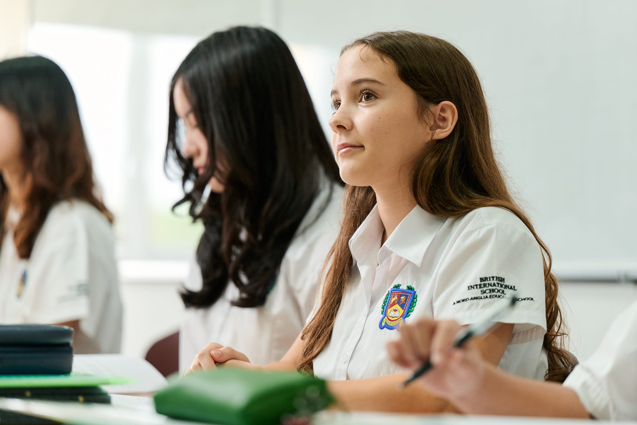 Upper Secondary School in Hanoi | IGCSE, IBDP & BIS Hanoi Diploma - Feature Cards Pattern