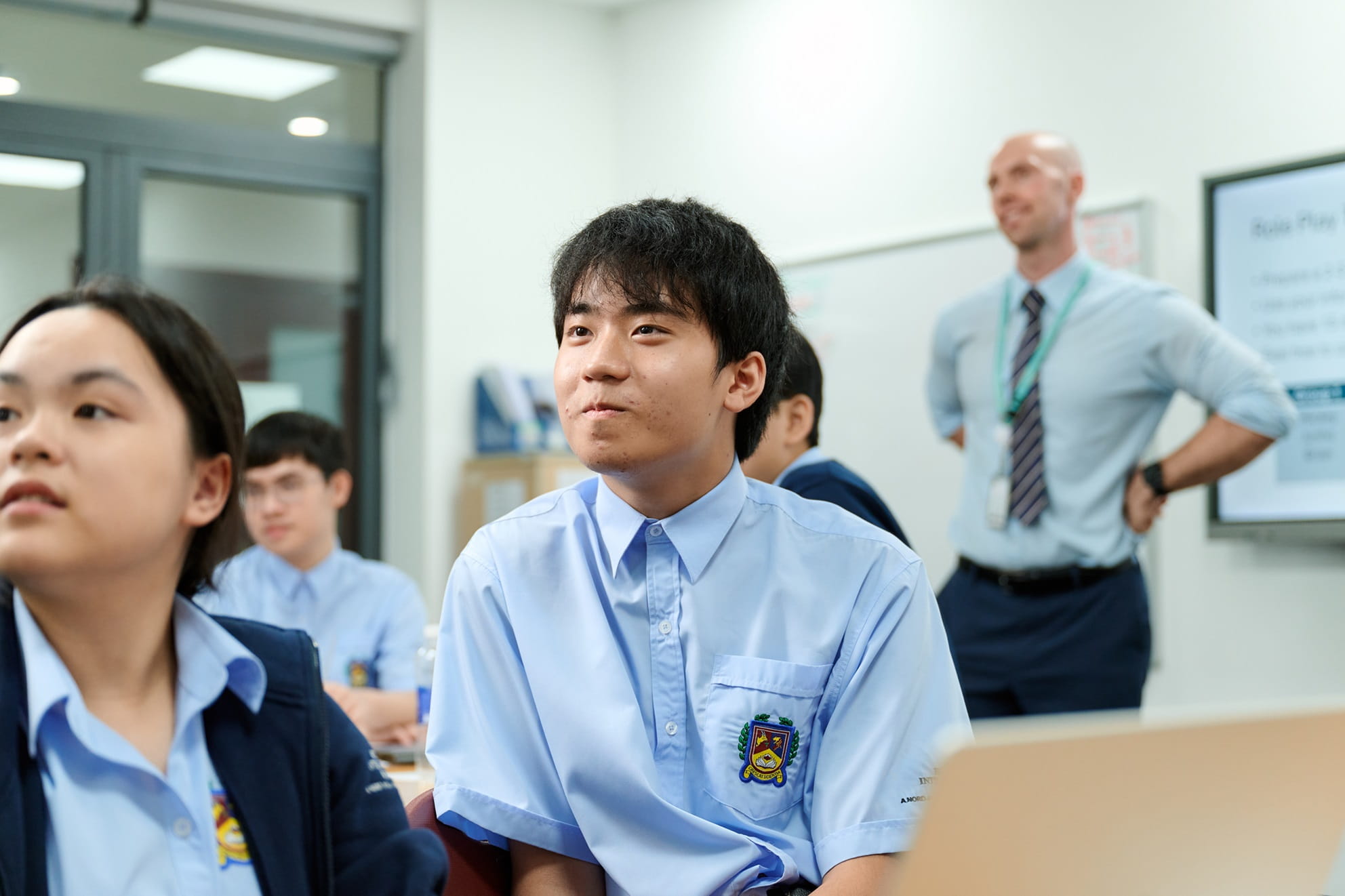 Upper Secondary School in Hanoi | IGCSE, IBDP & BIS Hanoi Diploma - Feature Cards