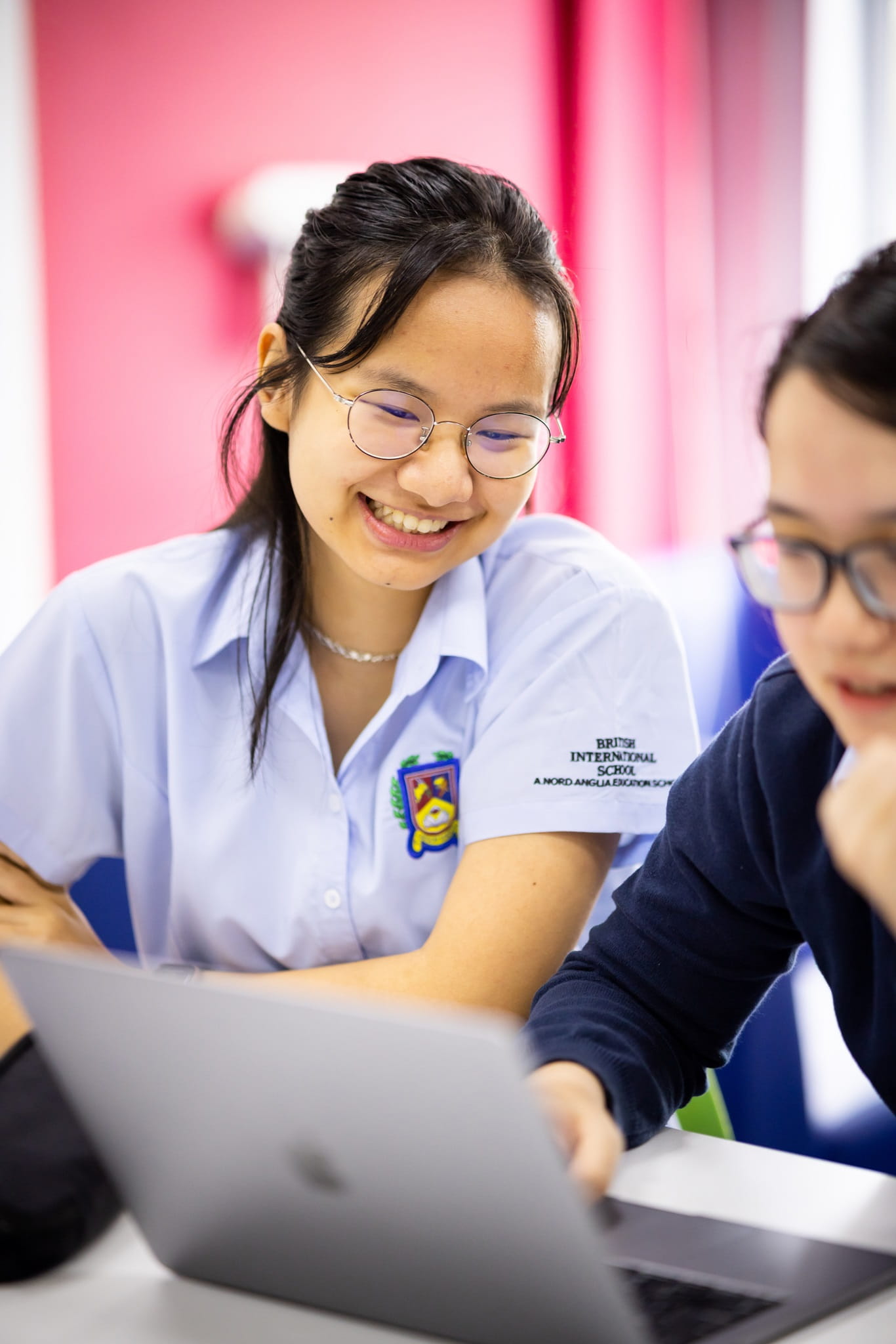 Upper Secondary School in Hanoi | IGCSE, IBDP & BIS Hanoi Diploma - Feature Cards