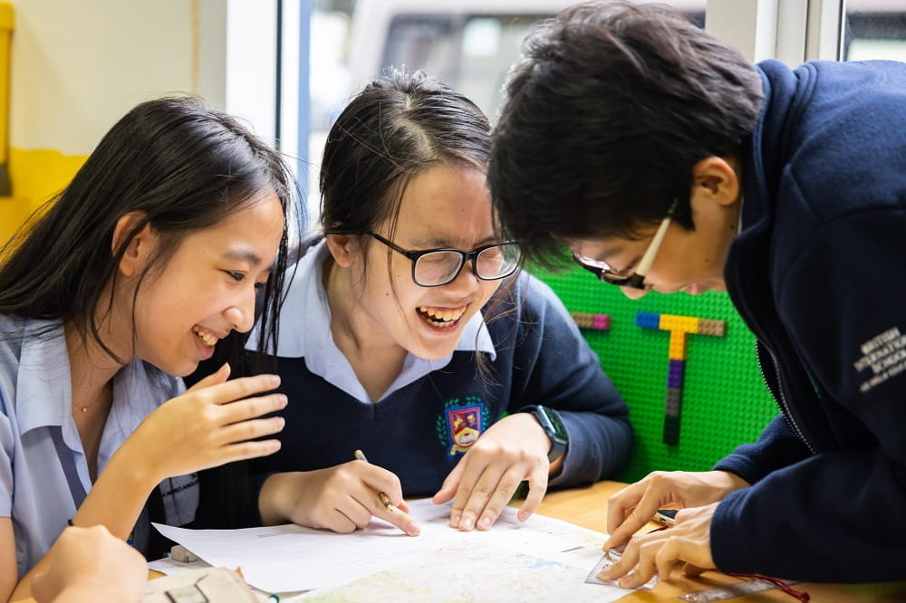 Các trường quốc tế ở Việt Nam thuộc Tổ chức Giáo dục Nord Anglia tiếp tục dẫn đầu cuộc cách mạng giáo dục kết nối việc nuôi dưỡng lòng can đảm, khả năng phát triển và niềm đam mê nhằm thúc đẩy thành tích học tập - Nord Anglia Education schools in Vietnam continue to lead on learning revolution