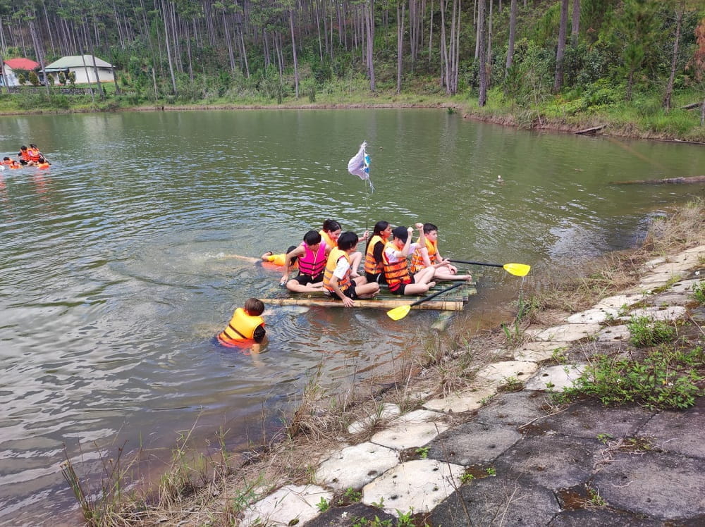 Exploring Beyond the Classroom Unforgettable Secondary Residential Trips for Years 7 to 12 | British International School Hanoi - Year 10 Dalat Trip