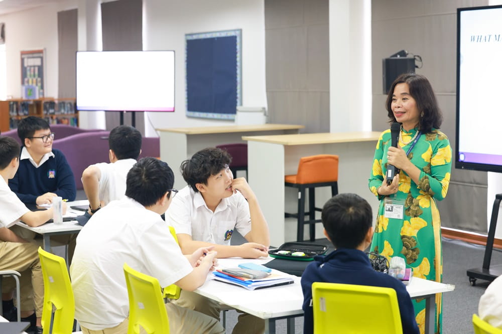 Renowned author Nguyen Phan Que Mai visits BIS Hanoi | British International School in Hanoi - Author Nguyen Phan Que Mai 1