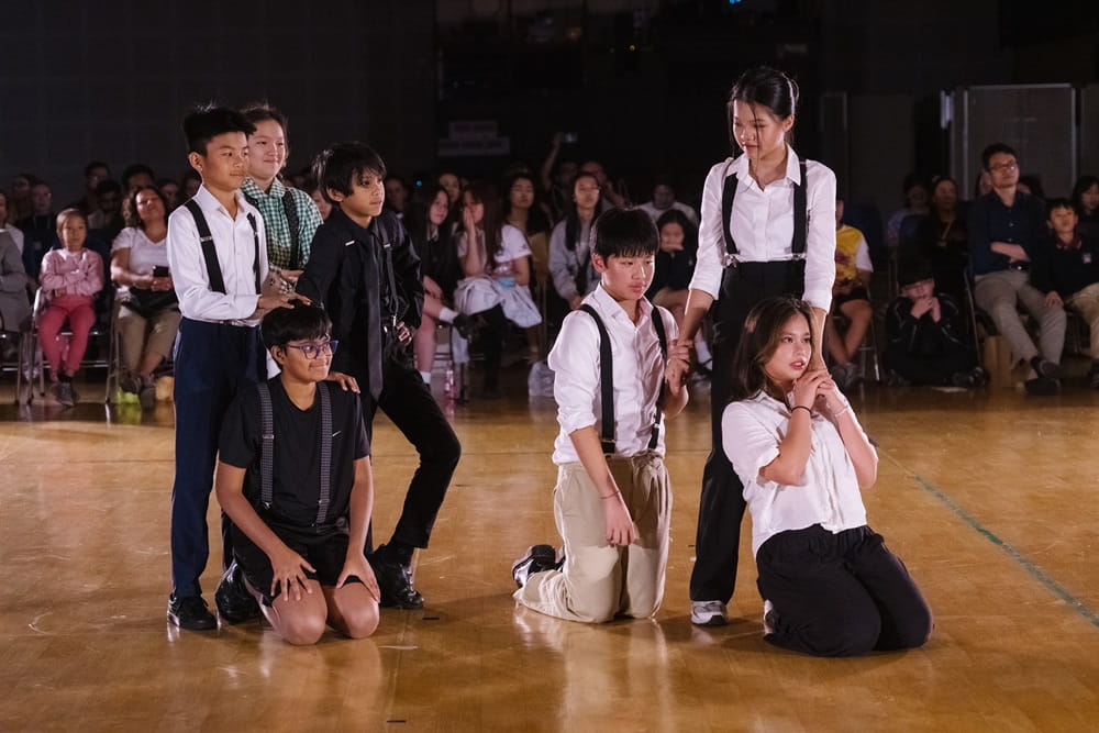 Học sinh BIS Hà Nội trình diễn vở nhạc kịch Broadway nổi tiếng 'Guys and Dolls' | Trường Quốc tế Anh Hà Nội - secondary production 3