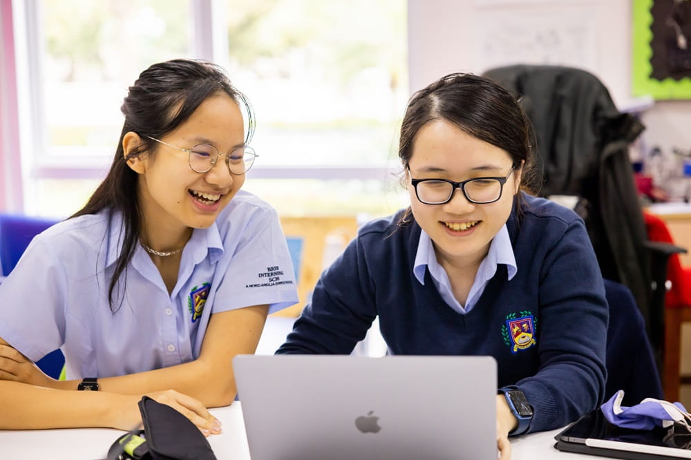 Siêu nhận thức (Metacognition) hỗ trợ học sinh khám phá sức mạnh của việc suy nghĩ về tư duy tại BIS Hà Nội | Trường Quốc tế Anh BIS Hà Nội - Metacognition Helping students unlock the power of thinking about thinking at BIS Hanoi