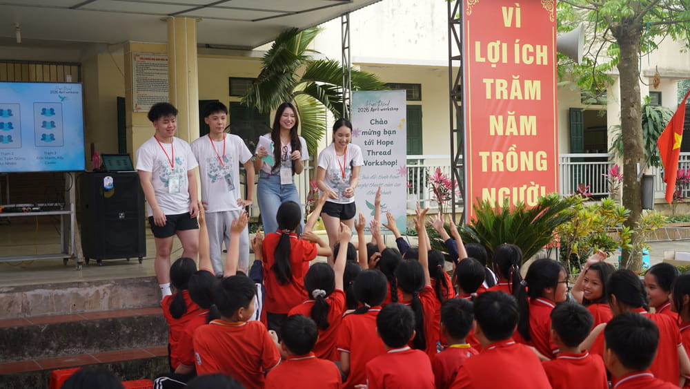 Dự án Hope Thread kết nối học sinh thông qua sự sẻ chia và chăm sóc sức khỏe tinh thần | Trường Quốc tế Anh Hà Nội - Hope Thread project brings students together through connection and wellbeing