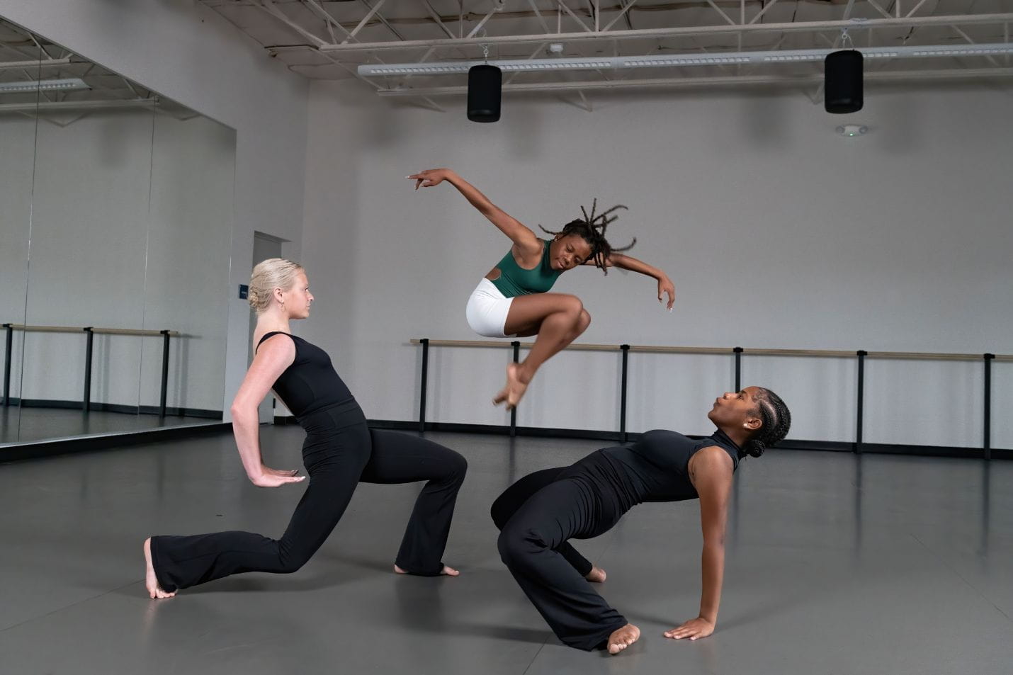 Performing Arts with Juilliard | BIS Hanoi - Feature Cards 1