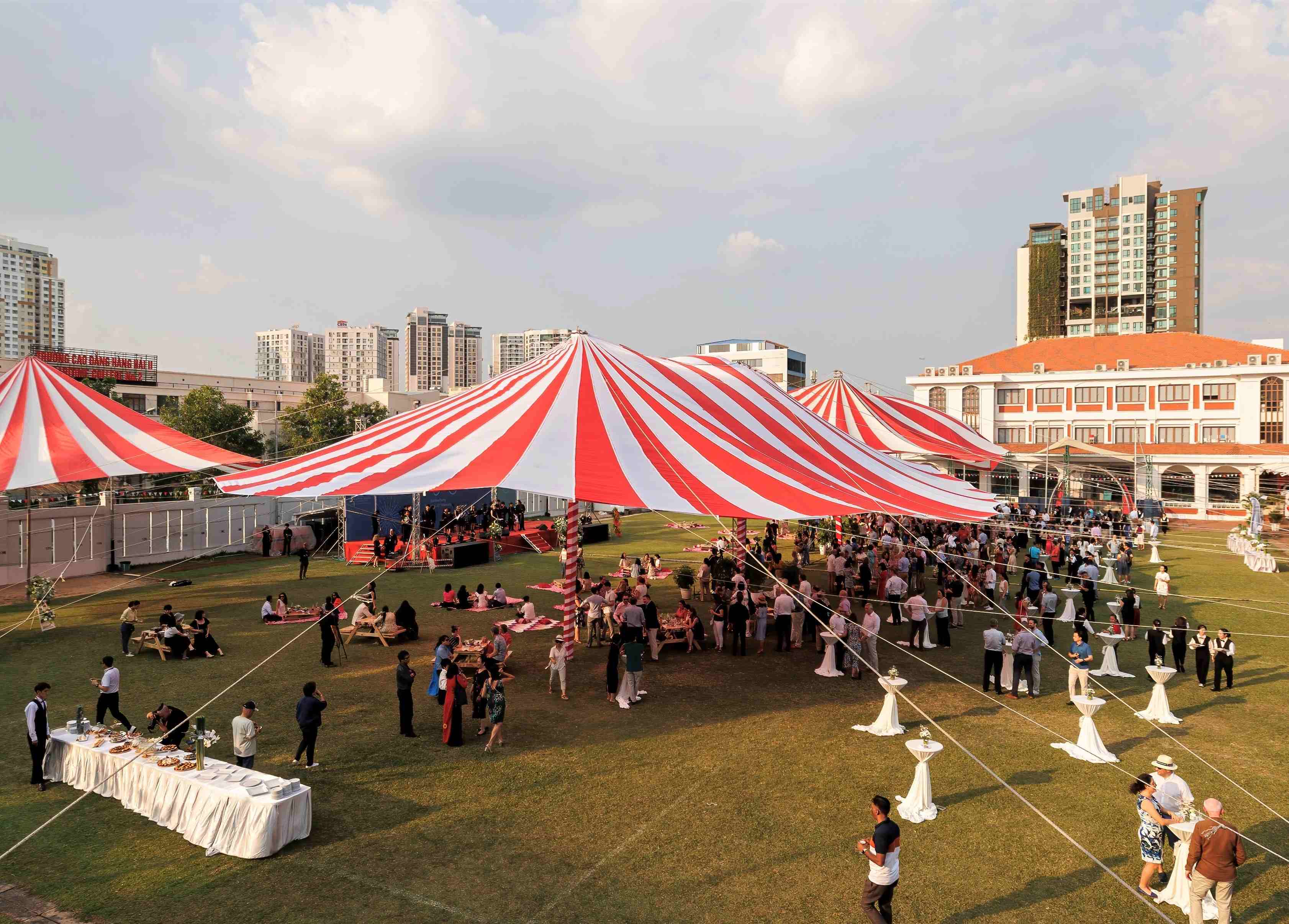 A Garden Party to Remember - Commemorating 25 Years of BIS - Carousel For News Detail 1