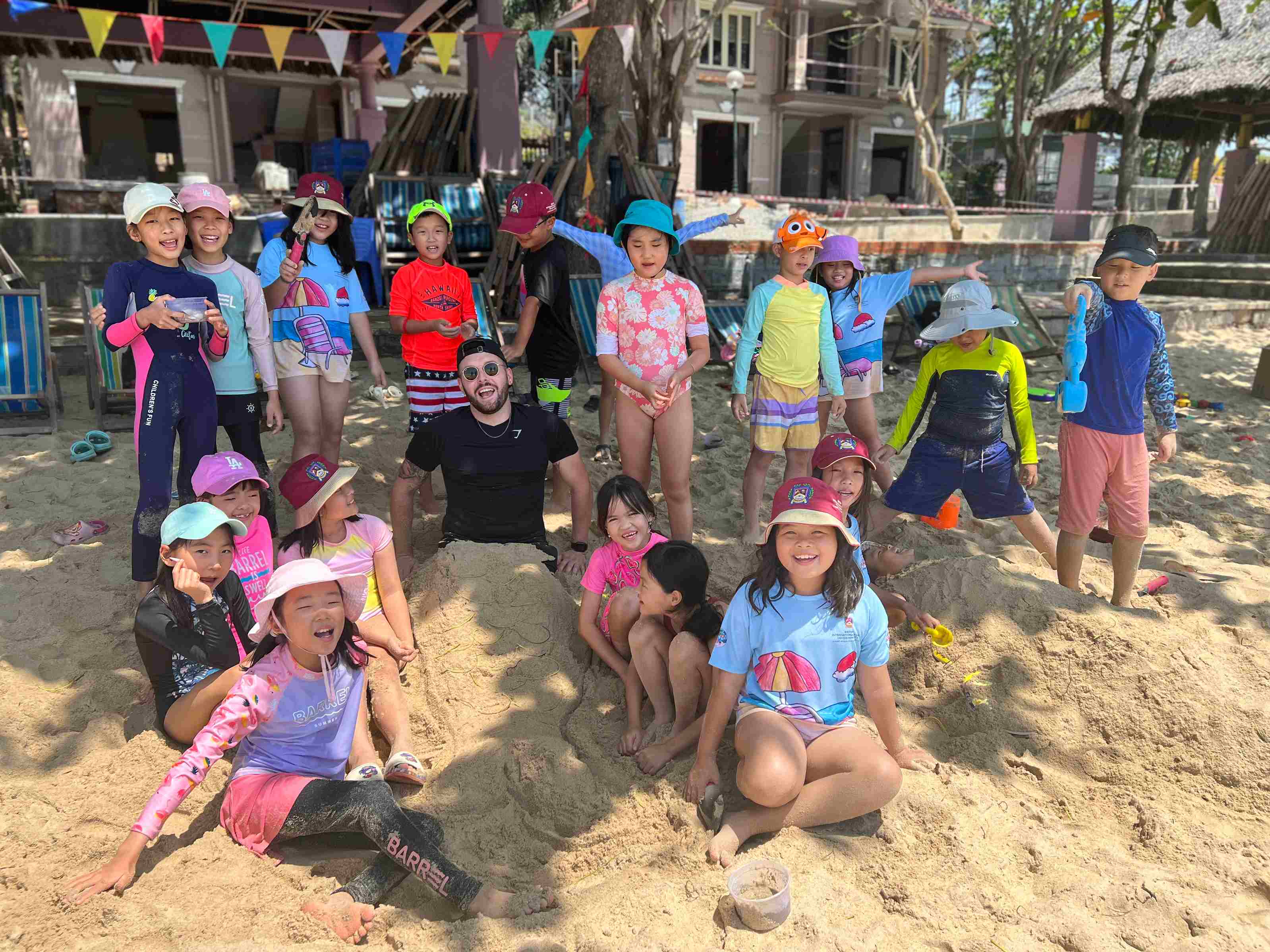 Learning Independence Primary Expeditions 2023 - Carousel For News Detail - Long Hai