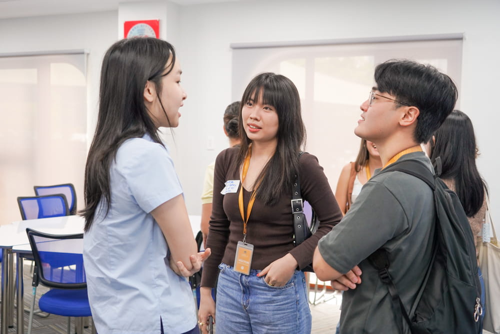 Alumni Reunion at BIS HCMC: Sharing Pathways and Wisdom - Number 2