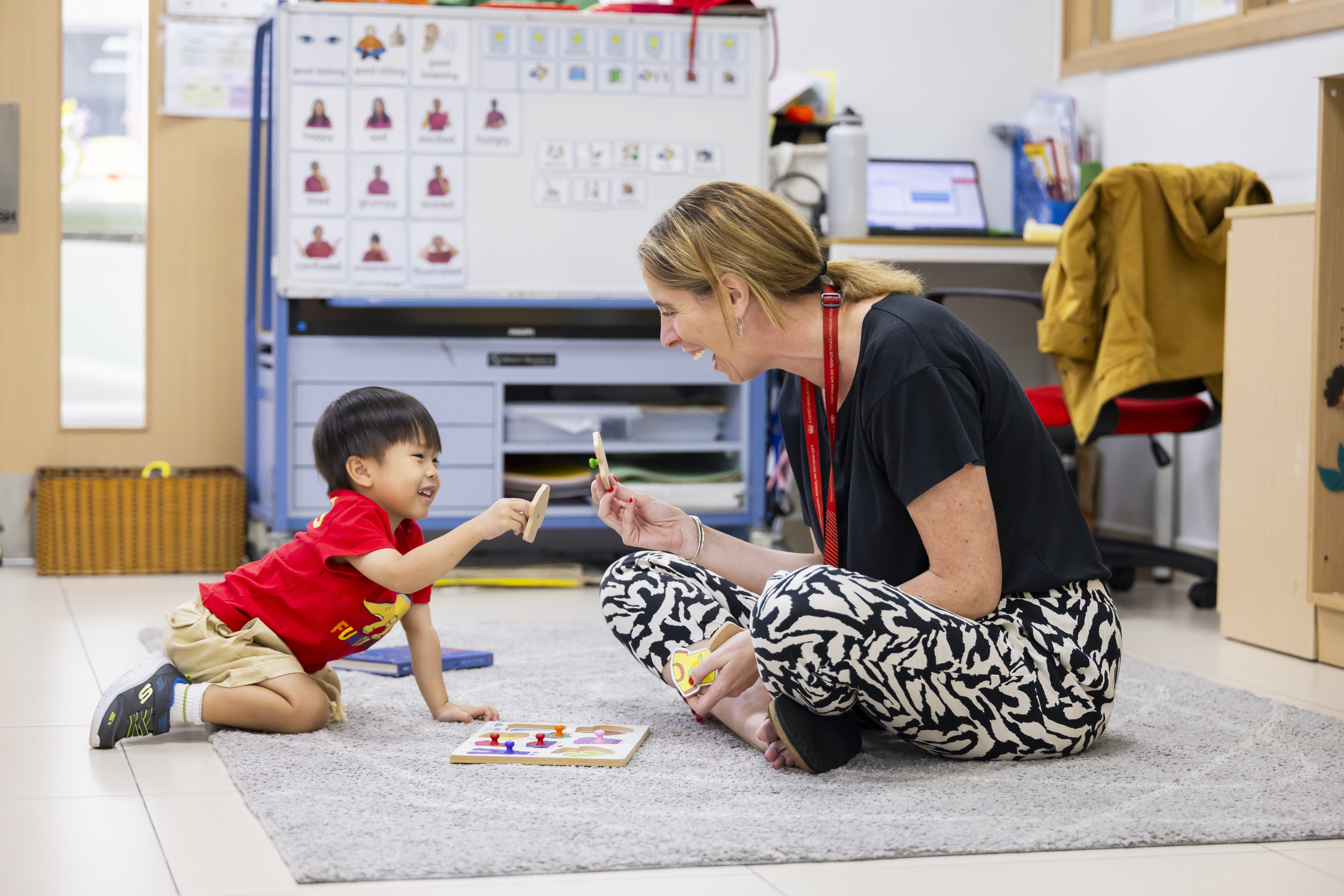 Why feeling safe at school helps young children thrive  - safe school young children bis hcmc