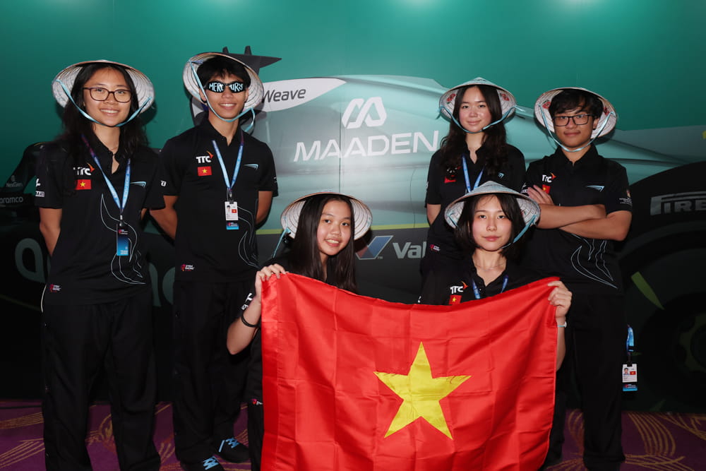 Team Mercury VN Shine on the Global Stage at the 2025 Aramco STEM Racing World Finals Supported by Formula 1 in Singapore - Team Mercury VN Shine on the Global Stage at the 2025 Aramco STEM Racing World Finals