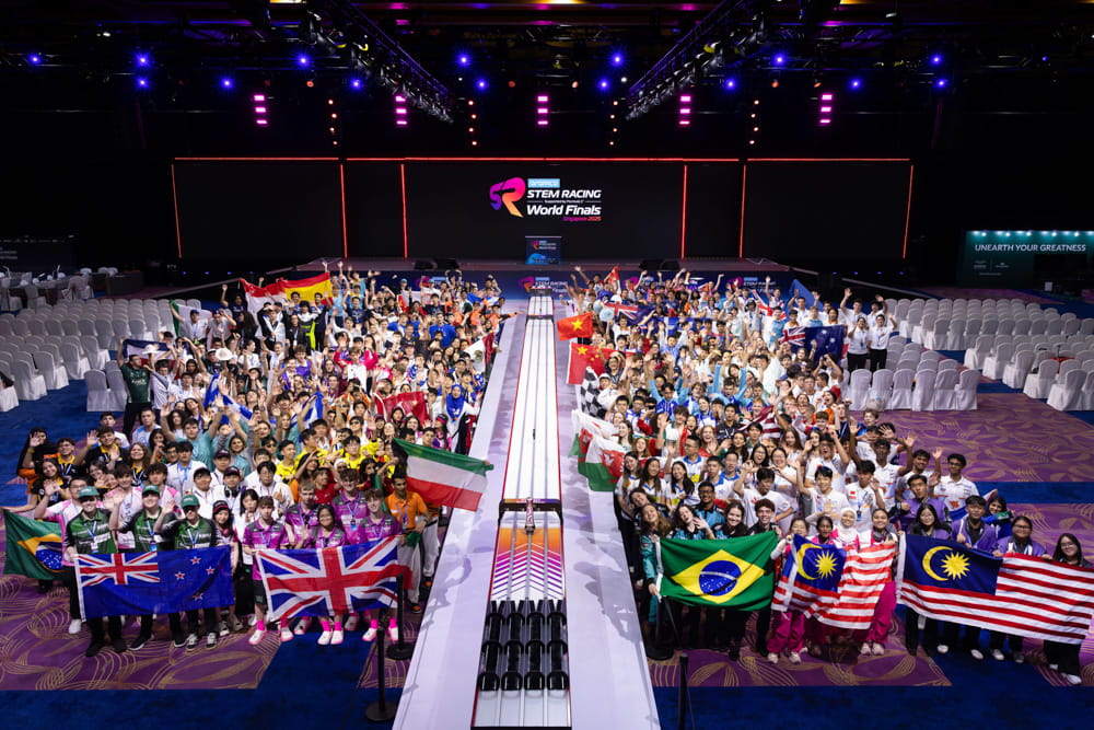 Team Mercury VN Shine on the Global Stage at the 2025 Aramco STEM Racing World Finals Supported by Formula 1 in Singapore - Team Mercury VN Shine on the Global Stage at the 2025 Aramco STEM Racing World Finals