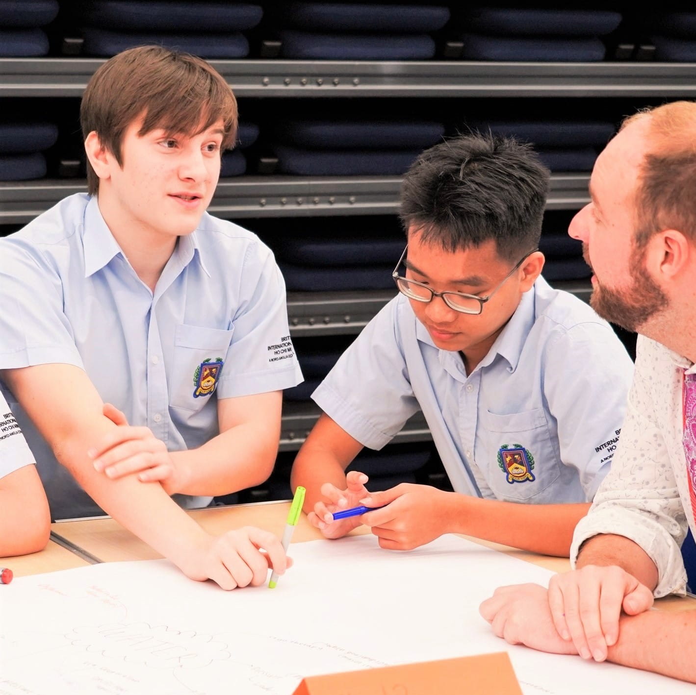 IB School in Ho Chi Minh City | BIS HCMC - Feature Cards Pattern 2