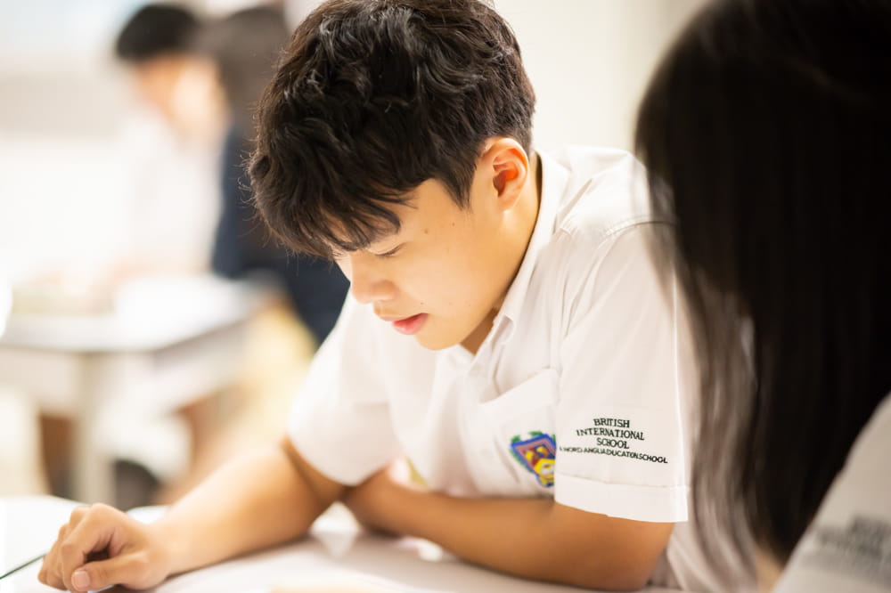 IGCSE School HCMC | BIS HCMC - Visual Time Line