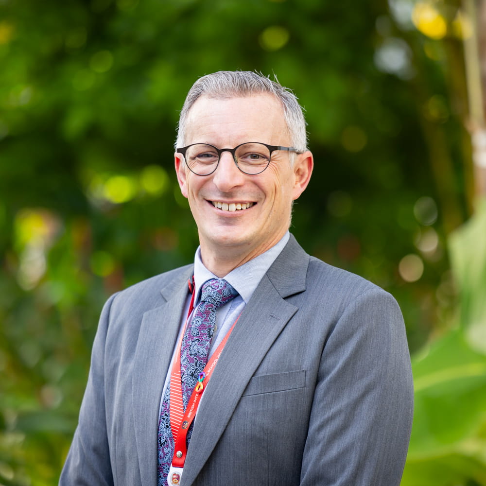 How We Teach | BIS HCMC - Feature Cards Tabs