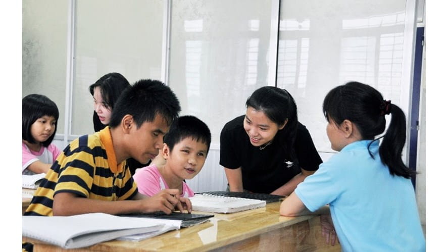 BIS HCMC APS Donation Report  Christmas BISzaar 2016 8 800x500