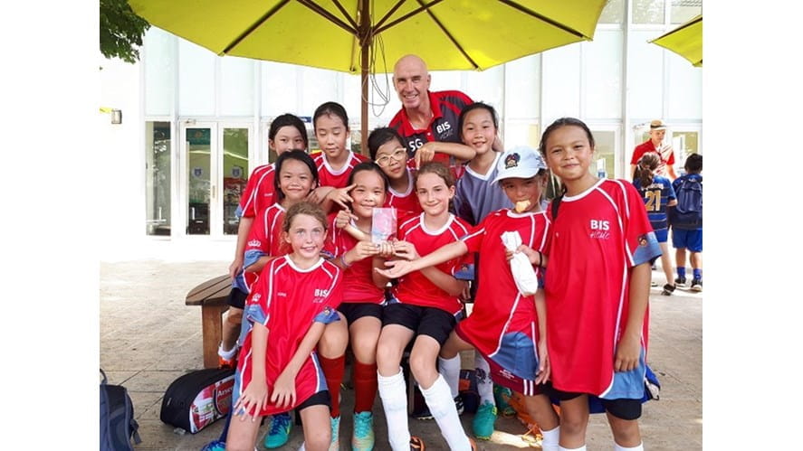 SISAC U11 Girls Football  10
