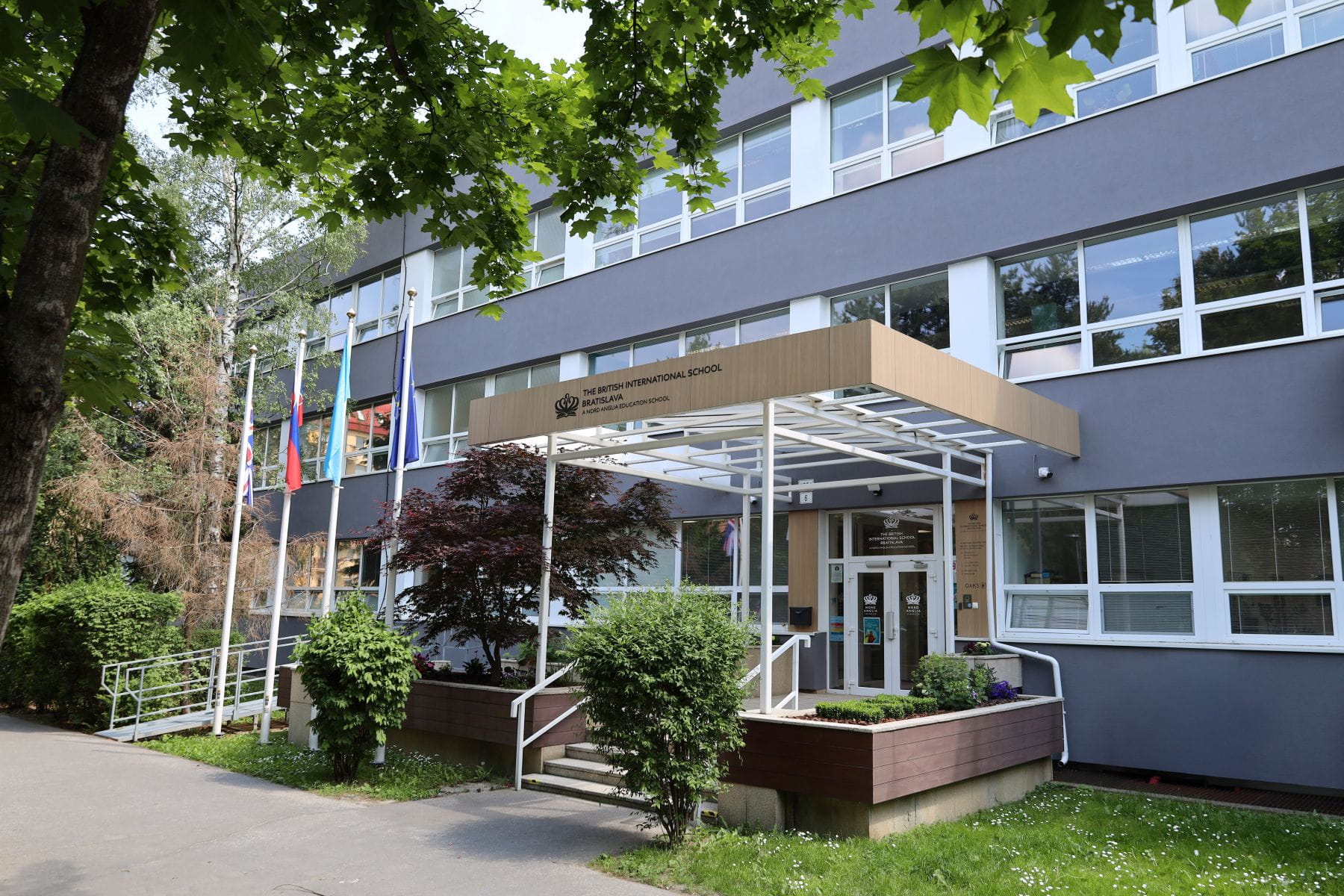 Visit us | The British International School Bratislava - Virtual Tour