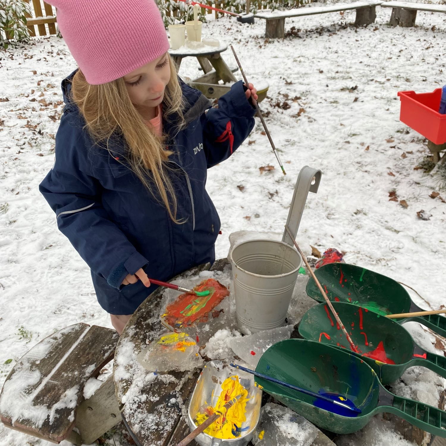 An Accredited Eco-School | BIS Bratislava - Feature Cards Pattern