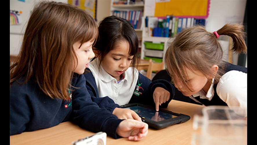 What's the right age to get my child a tablet? - blog-right-age-for-tablet
