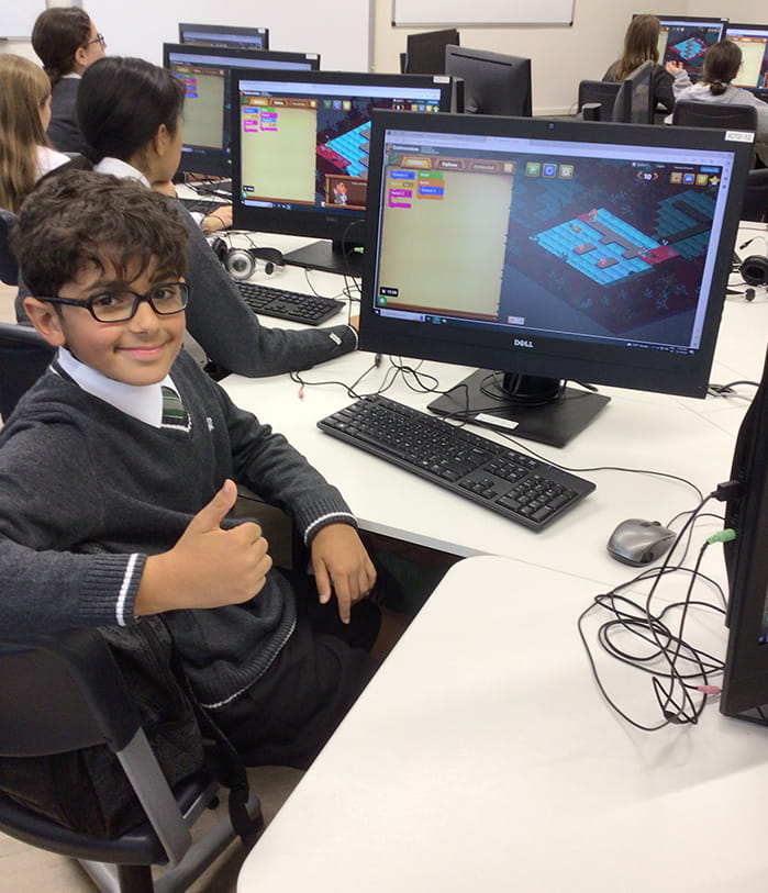 Code Week 2023 - Carousel For News Detail