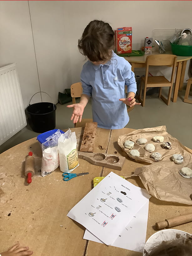 Moon Cake Baking - Carousel For News Detail