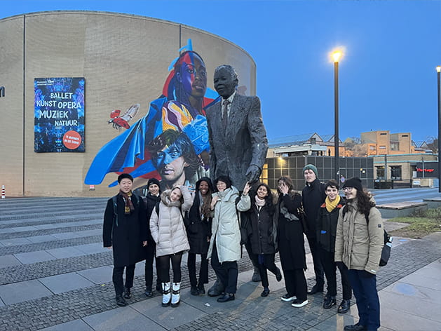 Model United Nations delegates attend THIMUN - Carousel For News Detail
