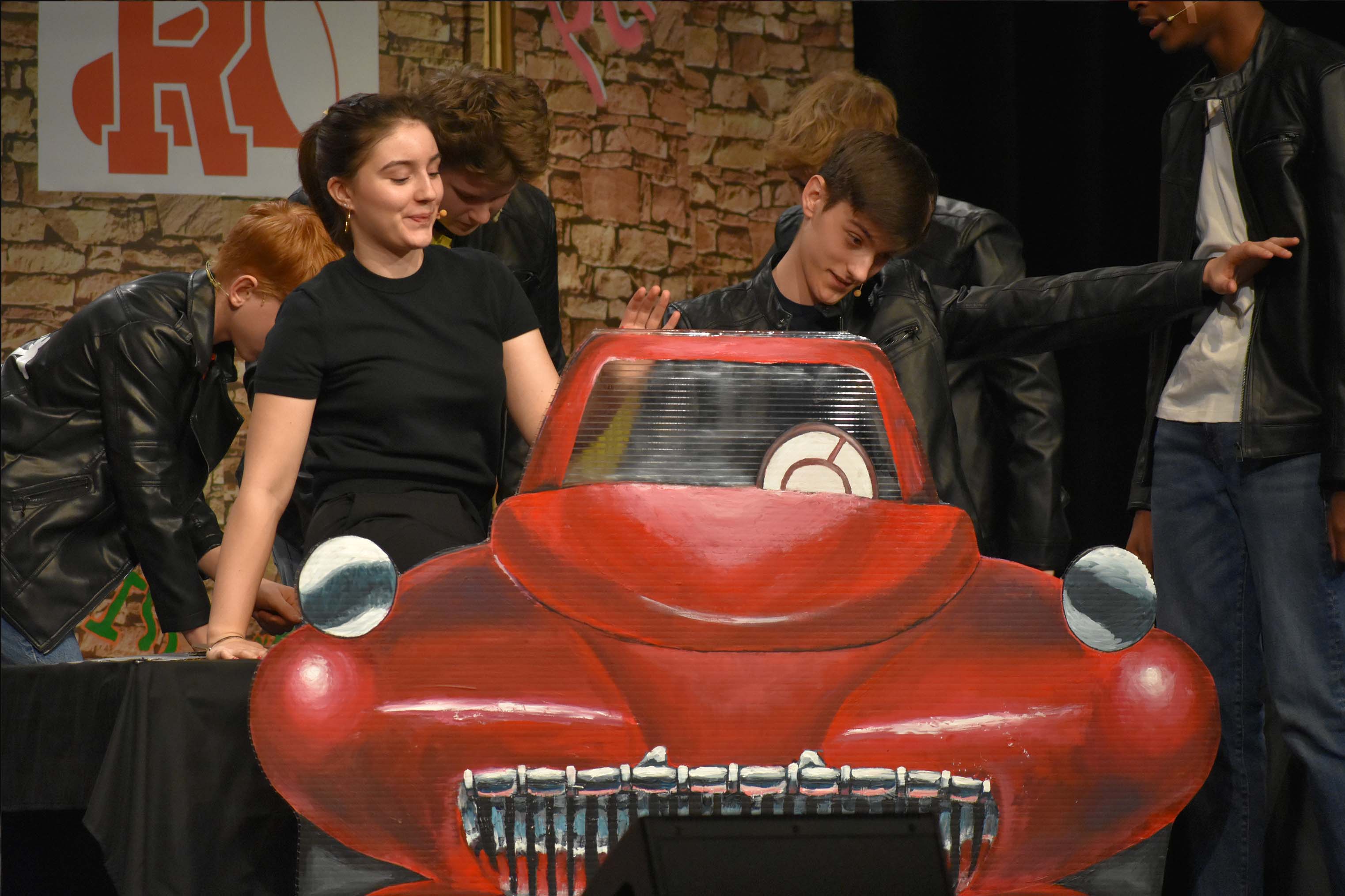 GREASE - Carousel For News Detail