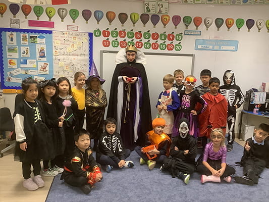 Year 2 enjoying Halloween - Year 2 enjoying Halloween