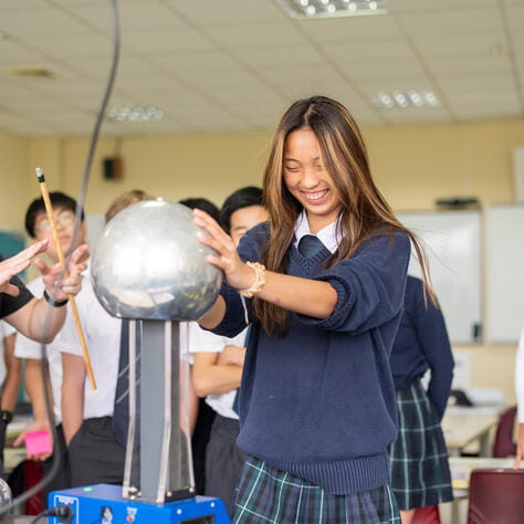 IGCSE 课程 | 上海英国学校浦西校区 - Small Text And Image