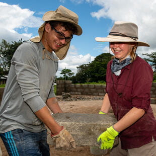 精彩的课外活动 | 上海英国学校浦西校区 - 07 - Feature Cards Pattern - Expeditions