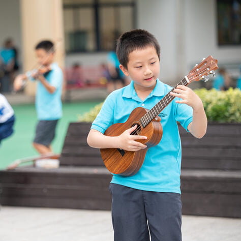 精彩的课外活动 | 上海英国学校浦西校区 - 03 - Small Text And Image