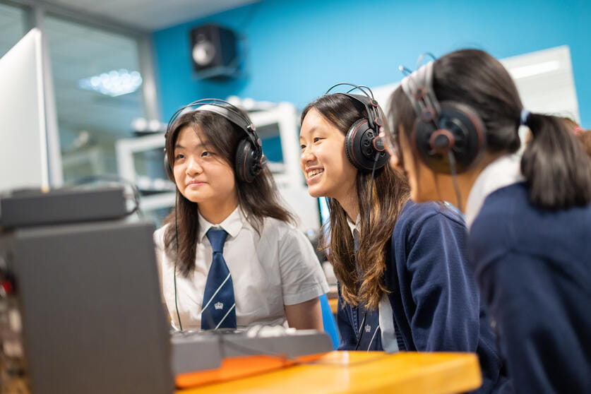 校园环境 | 上海英国学校浦西校区 - 08 - Carousel Default