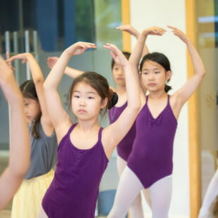 精彩的课外活动 | 上海英国学校浦西校区 - 04 - Feature Cards Pattern - Creativity and Culture