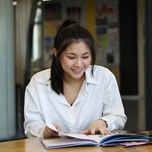 Higher Education | BISS Puxi - Copy of 08 - Feature Cards Pattern