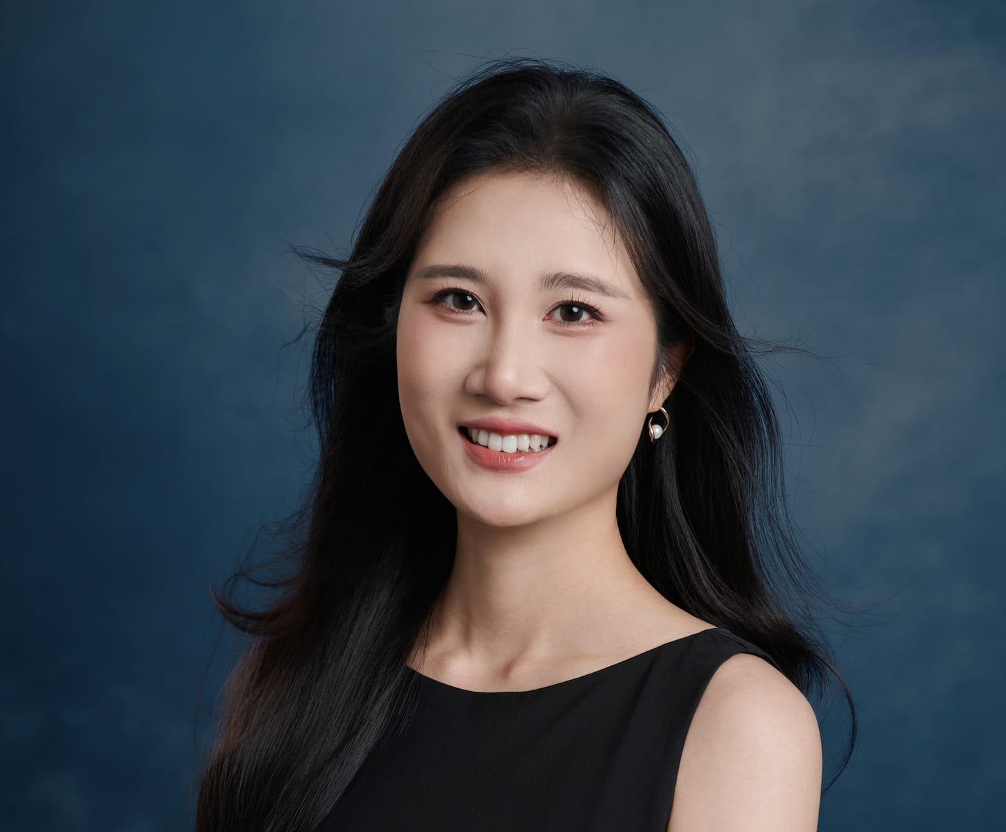 Admissions | The British International School Shanghai, Puxi - Feature Cards Tabs