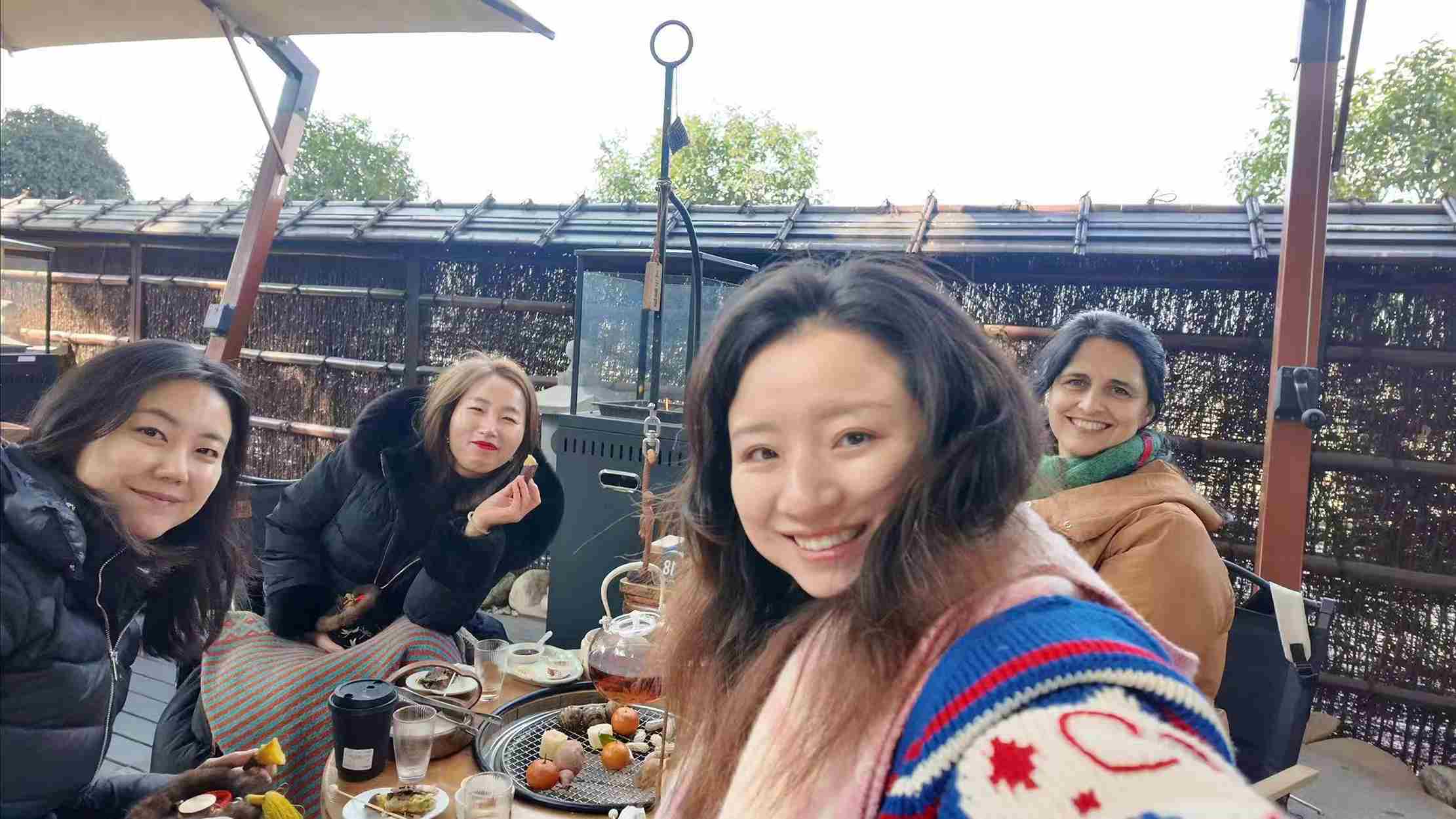 关于上海英国外籍人员子女学校浦西校区 | 上海英国国际学校 - Feature Cards Pattern