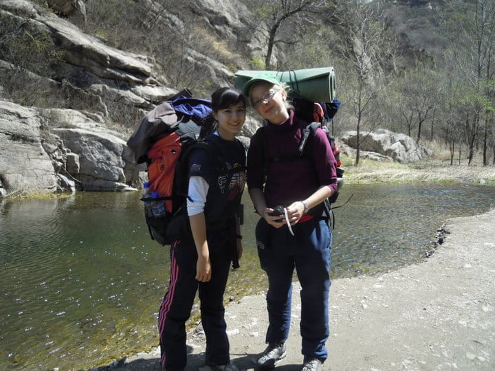 7 Questions with BISS Alumni - Vanessa & Suzanne - 7 Questions with BISS Alumni