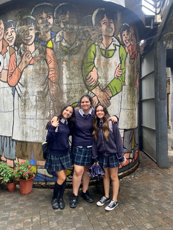 Art Trip to M50 and Tianzifang - Art Trip to M50 and Tianzifang