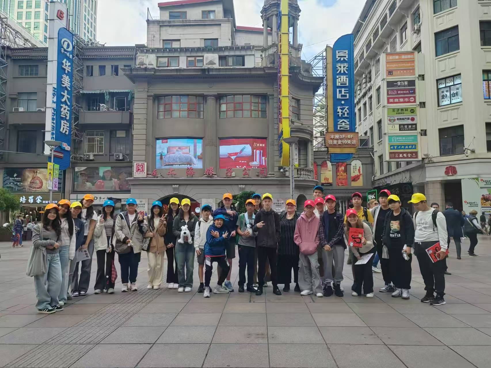 French students retrace footsteps of Tintin - French students retrace footsteps of Tintin