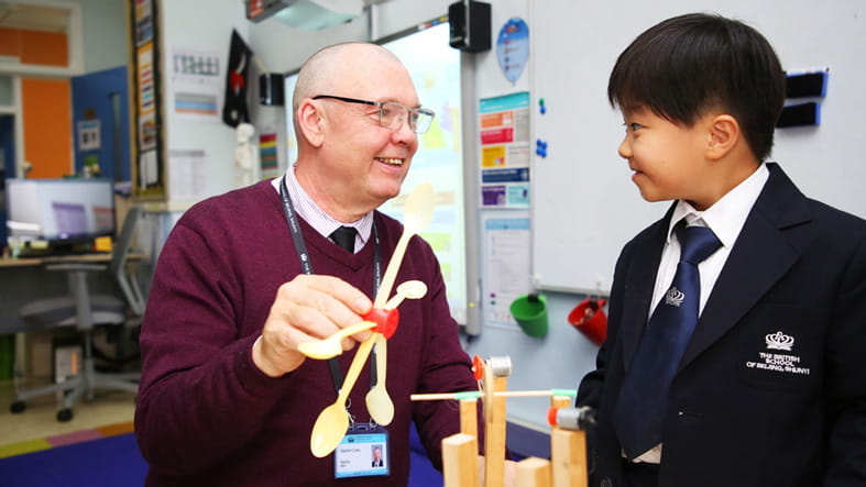 办学特色与学术优势 | 北京英国学校顺义校区 - Visual Time Line Tabs