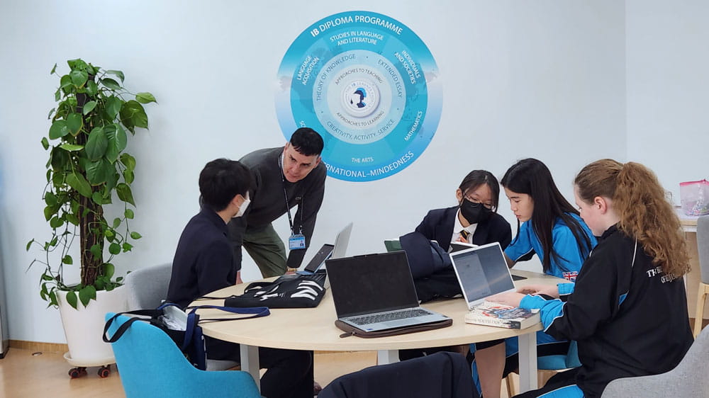 Year 9 explored Career and Higher Education Options - Year 9 explored Career and Higher Education Options