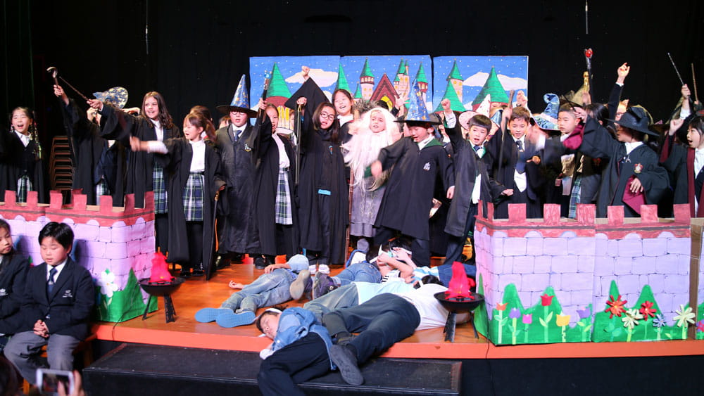 Year 4 shone in PIAW "Wiz Wham Alakazam" - Year 4 shone in PIAW Wiz Wham Alakazam