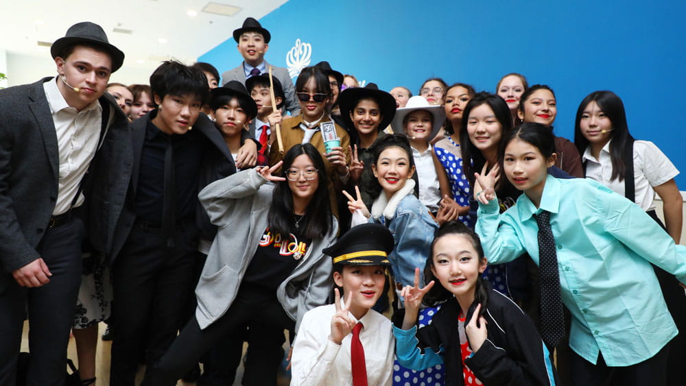 BSB Production Guys and Dolls A Resounding Success - BSB Production Guys and Dolls A Resounding Success