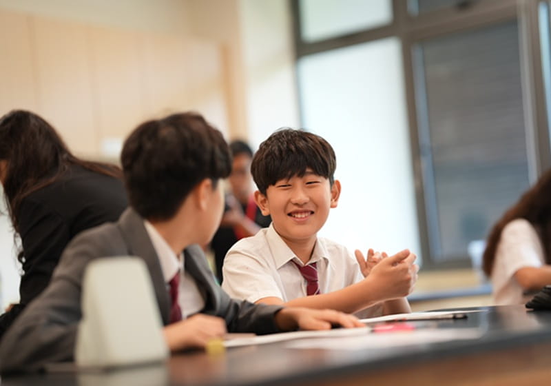 International Secondary School Nanjing | BSN Nanjing  - 04 - Visual Time Line Tabs