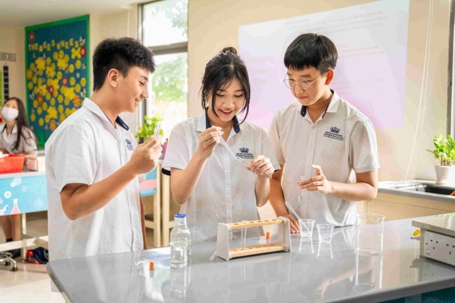 Academic Excellence | BVIS HCMC - 04 - visualTimeline WithTags